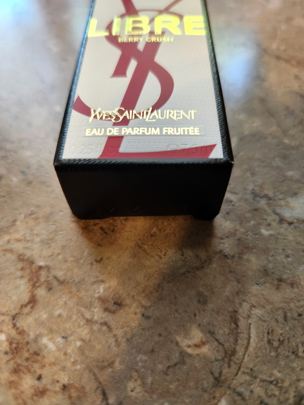 Yves Saint Laurent BERRY CRUSH - MINI Pink/Gold Bottle - Picture 3 of 7